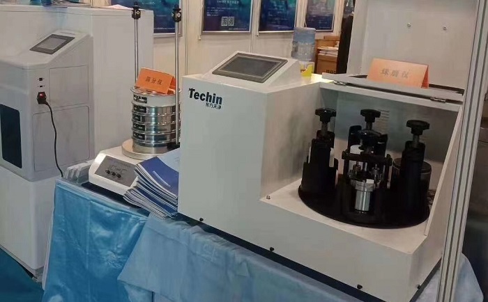 CECIA2020西方天净展台